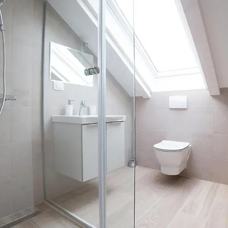 شقة Three-bedroom In تروغير