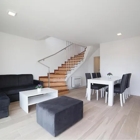 شقة Three-bedroom In